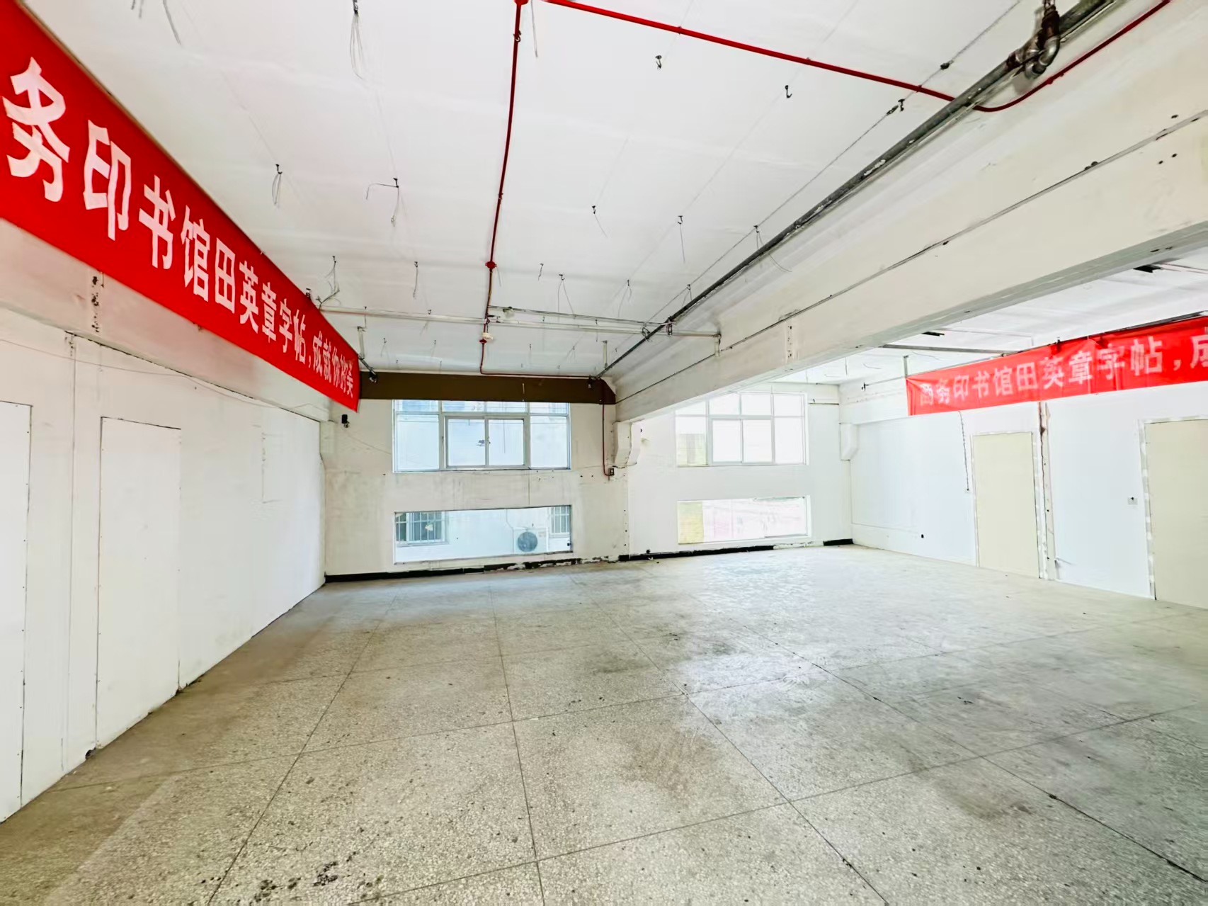 浙大科技创意园建议再强化“人工智能算力中心、AI应用孵化、数字经济示范园”等产业概念，会更符合产业园招商语言_COPY